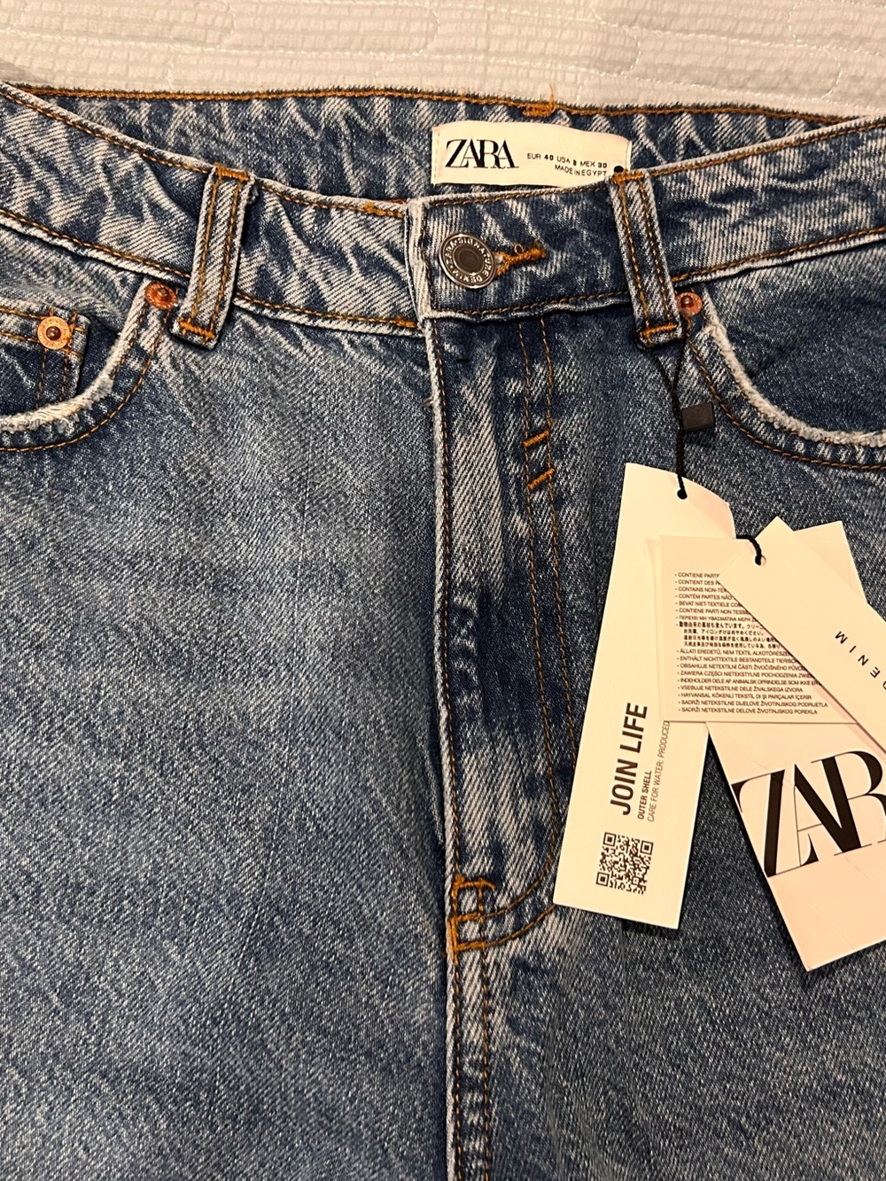 ZARA 90s Mom Stonewashed Straight-Leg Denim Jeans